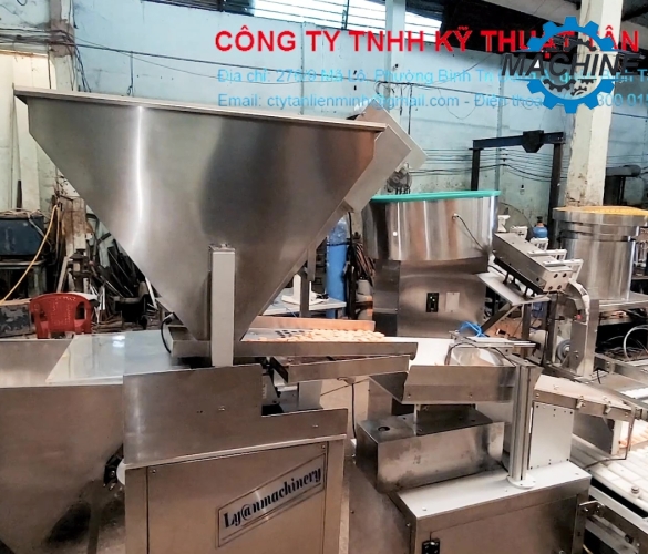 Máy vào viên sủi đóng nắp tuýp 